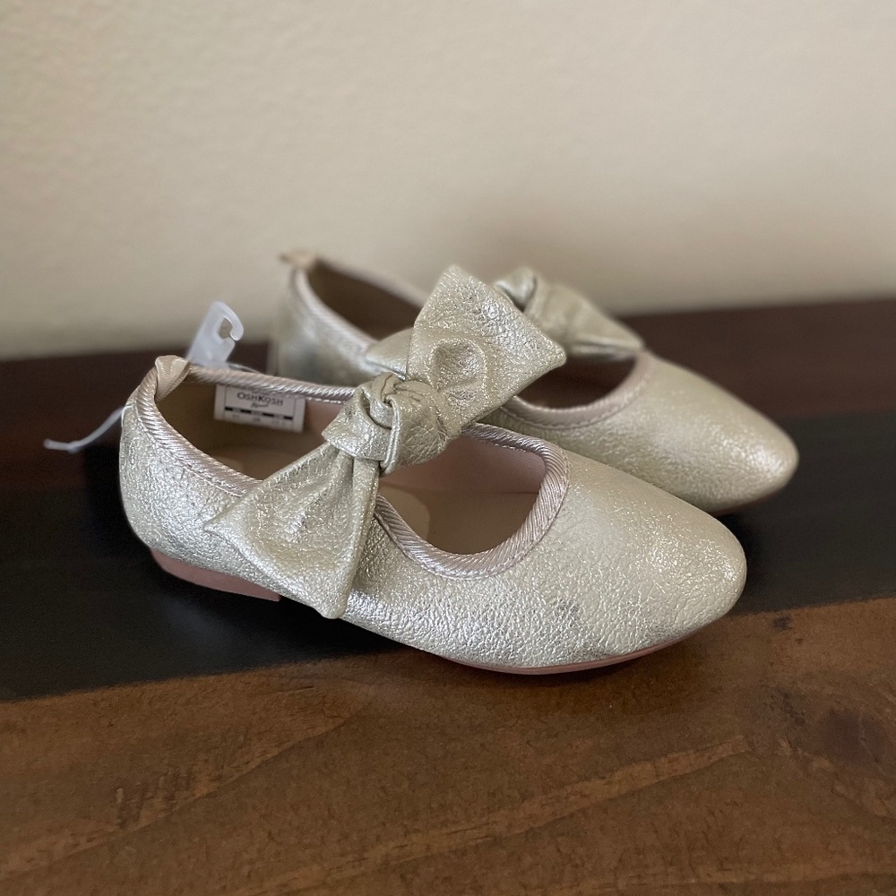 Oshkosh girl shoes